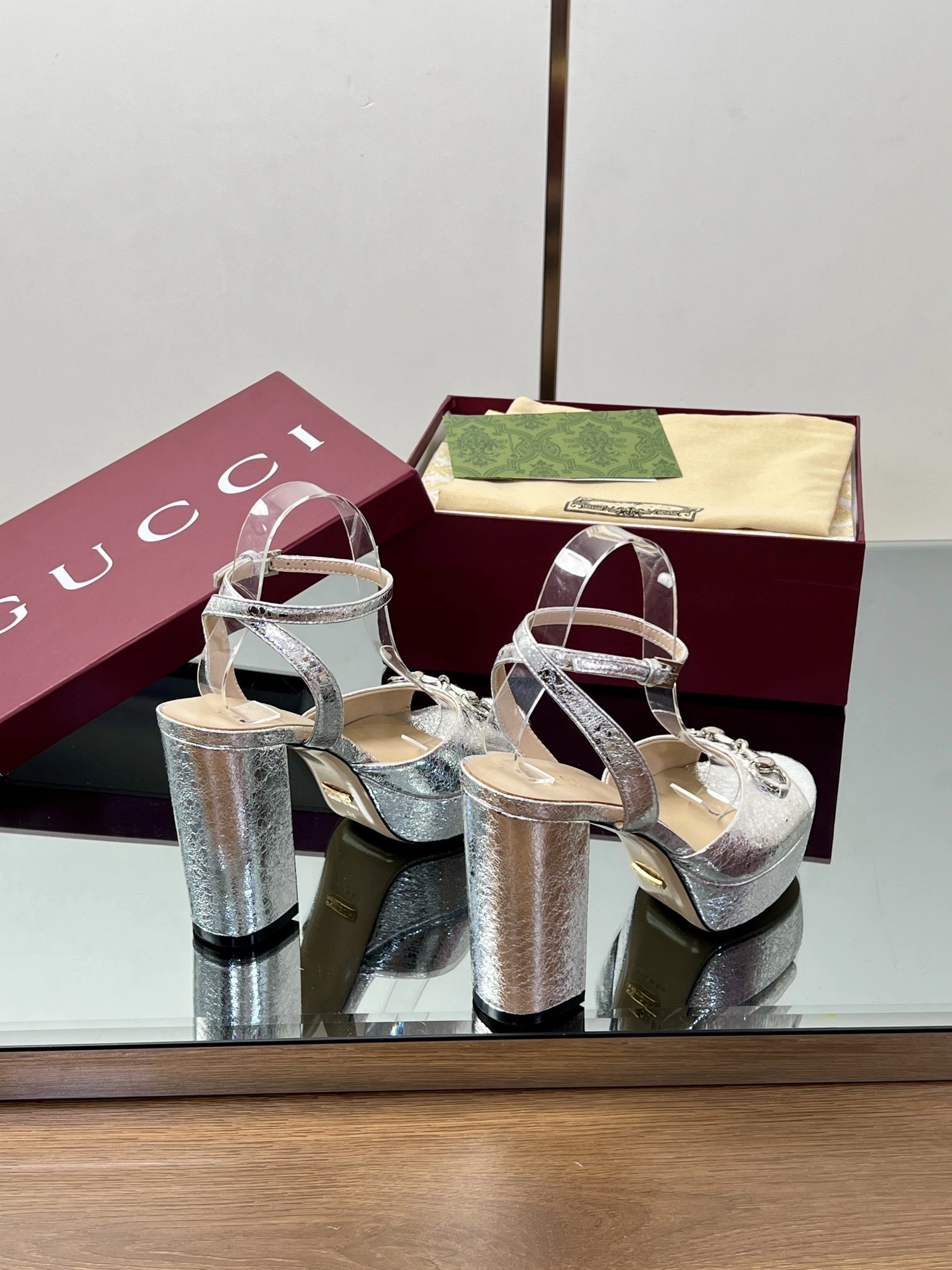 COCO-- 6u33i 8795224 DKT00 8106 Heel height：11.5cm Waterproof：3cm item:E-X362I1035
